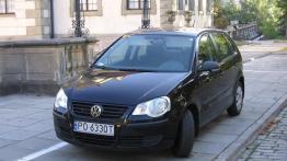 Volkswagen Polo 1.4 (75 KM) Trendline - galeria redakcyjna - widok z przodu