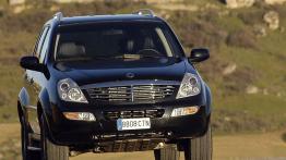 Ssangyong Rexton 2004 - widok z przodu