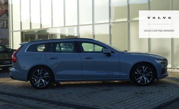 Volvo V60 II  Kombi Facelifting 2.0 B3 163KM 2023 B3 (163+14) Benzyna, Core, zdjęcie 4