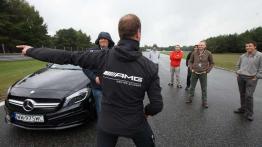 AMG Driving Academy - prędkość bezpieczna