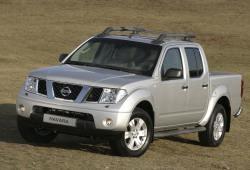 Nissan Navara III Pick Up 2.5 dCi 4WD 144KM 106kW 2005-2010