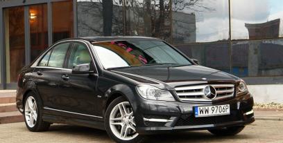 Mercedes Klasa C W204 Limuzyna Facelifting 300 BlueEFFICIENCY 231KM 170kW 2011-2014