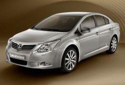 Toyota Avensis III Sedan 2.2 D-CAT 177KM 130kW 2009-2011