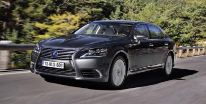 Lexus LS IV Sedan Facelifting 460 AWD 370KM 272kW 2012-2016