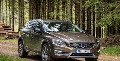 Volvo V60 I Cross Country 2.0 D4 DRIVE-E 190KM 140kW 2015-2018