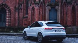 Porsche Cayenne S - galeria redakcyjna - widok z ty?u