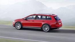 Volkswagen Golf VII Alltrack (2015) - lewy bok