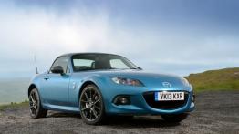 Mazda MX-5 Sport Graphite (2013) - widok z przodu