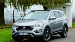 Hyundai Grand Santa Fe (2014) - widok z przodu