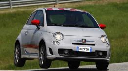 Fiat 500 Abarth - widok z przodu