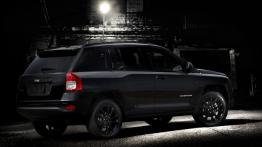 Jeep Compass Altitude - prawy bok