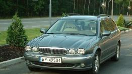 Jaguar X-Type Sportwagon 2.0D - galeria redakcyjna - widok z przodu