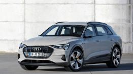 Audi e-tron, czyli pierwszy w pełni elektryczny model z czterema pierścieniami na grillu