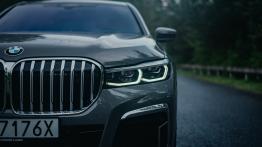 BMW 745Le 3.0 394 KM - galeria redakcyjna - widok z przodu