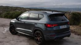 Cupra Ateca 2.0 TSI 300 KM - galeria redakcyjna - widok z tyłu