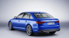 Audi A4 (2016) - widok z tyłu