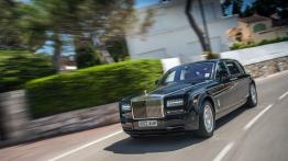 Rolls-Royce Phantom Extended Wheelbase Series II - widok z przodu