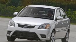 Kia Rio 2010 Sedan - widok z przodu