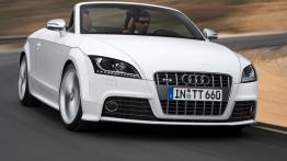 Audi TT S Roadster - widok z przodu