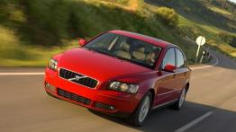 Volvo S40 - widok z przodu