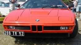 BMW M1 - widok z przodu