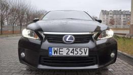 Lexus CT 200h - ryzykowna gra