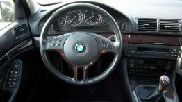 BMW 5 E39