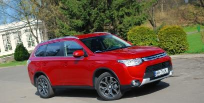 Mitsubishi Outlander III SUV Facelifting 2.0 SOHC MIVEC 150KM 110kW 2014-2016