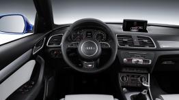 Audi Q3 Facelifting (2015) - kokpit