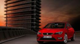 Seat Leon III SC FR (2013) - widok z przodu