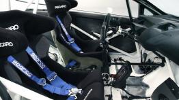 Ford Fiesta RS WRC - widok ogólny wnętrza z przodu