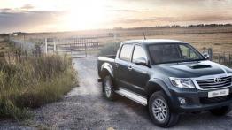 Toyota Hilux VII Double Cab Facelifting - widok z przodu