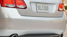 Lexus GS430 Prestige - widok z tyłu