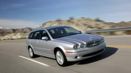 Jaguar X-type Sportwagon - widok z przodu