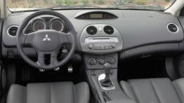 Mitsubishi Eclipse - pełny panel przedni