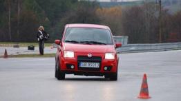 Fiat Panda 100 HP - widok z przodu