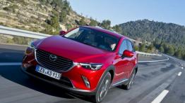 Mazda CX-3 SKYACTIV-G AWD (2015) - widok z przodu