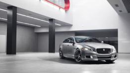 Jaguar XJR 2014 - widok z przodu