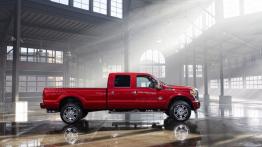 Ford Super Duty 2013 - prawy bok