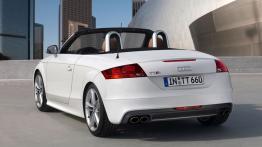 Audi TT S Roadster - widok z tyłu