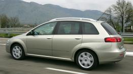 Fiat Croma 2005 - lewy bok