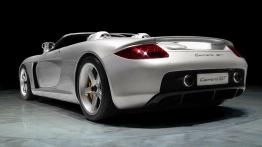 Porsche Carrera GT - widok z tyłu