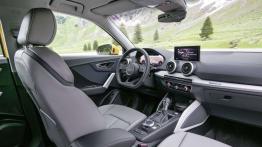 Audi Q2 (2016) - pe?ny panel przedni