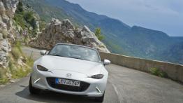 Mazda MX-5 IV White (2015) - widok z przodu