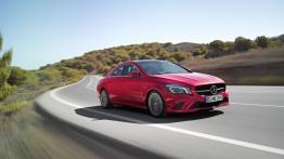 Mercedes CLA 220 CDI (C117) 2012 - prawy bok