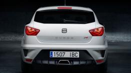 Seat Ibiza V Cupra - tył - reflektory włączone