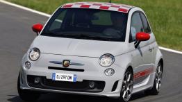 Fiat 500 Abarth - widok z przodu