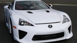 Lexus LFA - widok z przodu