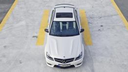 Mercedes C63 AMG 2012 sedan - dach