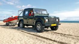 Land Rover Defender Special - widok z przodu